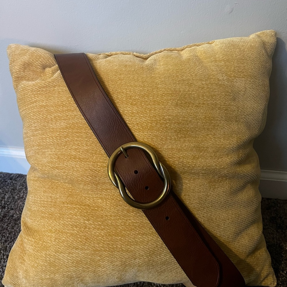Brown Belt with Gold Buckle Sz XL